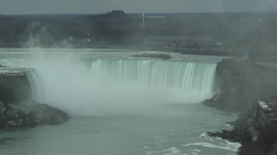 Public blowjob at Niagara Falls