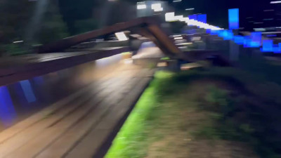 Met a girl in the park and fucked on the same day