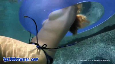 Babe Gets Fucked Underwater - Taylor Whyte