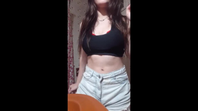 STRIPTEASE- El Efecto Rauw Alejandro - MOON WILLIAMS