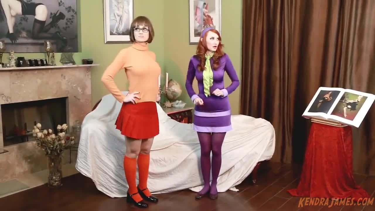 Watch Daphne & Velma Possessed by Foot Loving Ghost Short Sex Videos - Duration: 20:13 | ePornNEW.