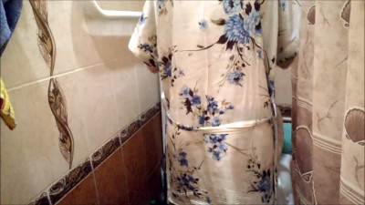 Home gloryhole: brother messed up your girl with stepsister in the bathroom
