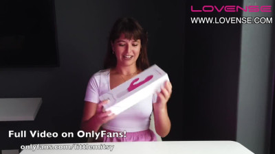 Did I Cum?? Playing with my new Lovense Nora Vibrator! Unboxing and Review