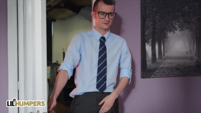 Lil Humpers - Tattooed Blonde Alice Judge Juggles the Job along with Sam Bournes Big Cock
