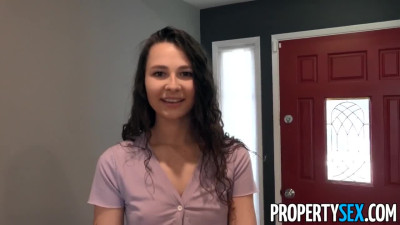PropertySex Petite Brunette Shows why shes a Perfect Roommate