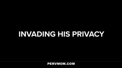 Submissive Stepmom Wants To Fuck