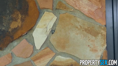 PropertySex Tenant Busted Avoiding her Landlords Rent Requests