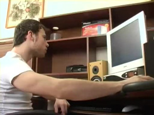 Creampie Keeps Pouring Out of His Girlfriend