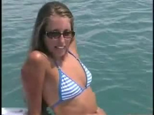 Tanned Teen Makes Her Boyfriend Cum Fast