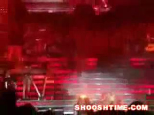Beyonce Eats The Floor During Concert