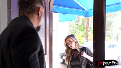 Da fuck you doing here? You my EX, remember?