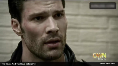 Aaron OConnell Shirtless and Underwear Video
