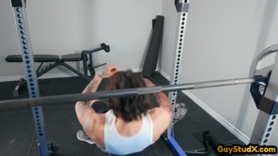 Gym inked gay stud pounding MTF gymbro after workout