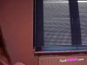Sunny gives boyfriend a very big cumshot