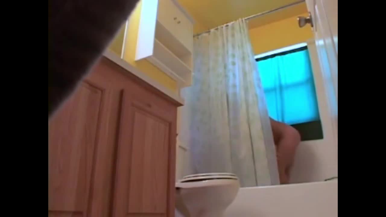 Watch Stepdaughter 19 shaves pussy in shower (hidden cam) Short Sex Videos - Duration: 07:34 | ePornNEW.