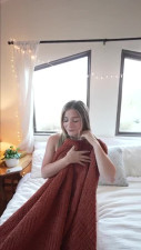 Cheating gf sucks my cock and takes a facial (hawk tuah girl)