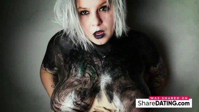Big-Bodied Blonde Goth Babes Solo Cam Show