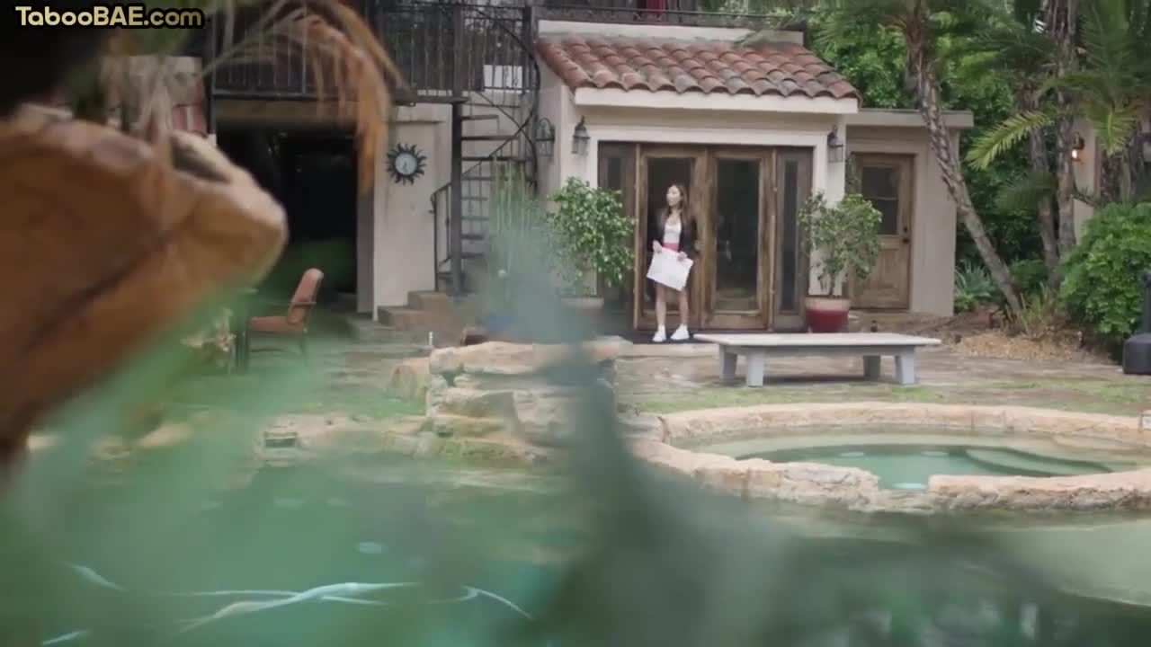 Watch Asian babe doggystyled by her beau Short Sex Videos - Duration: 06:10 | ePornNEW.