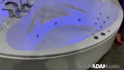 Big-Tits MILF Stepmom Gets Fingered and Fucked Hard in a Jacuzzi