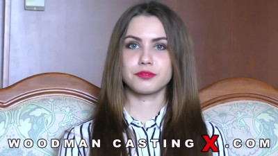 Elle Rose Hot Slender Babe Comes To Porn Casting