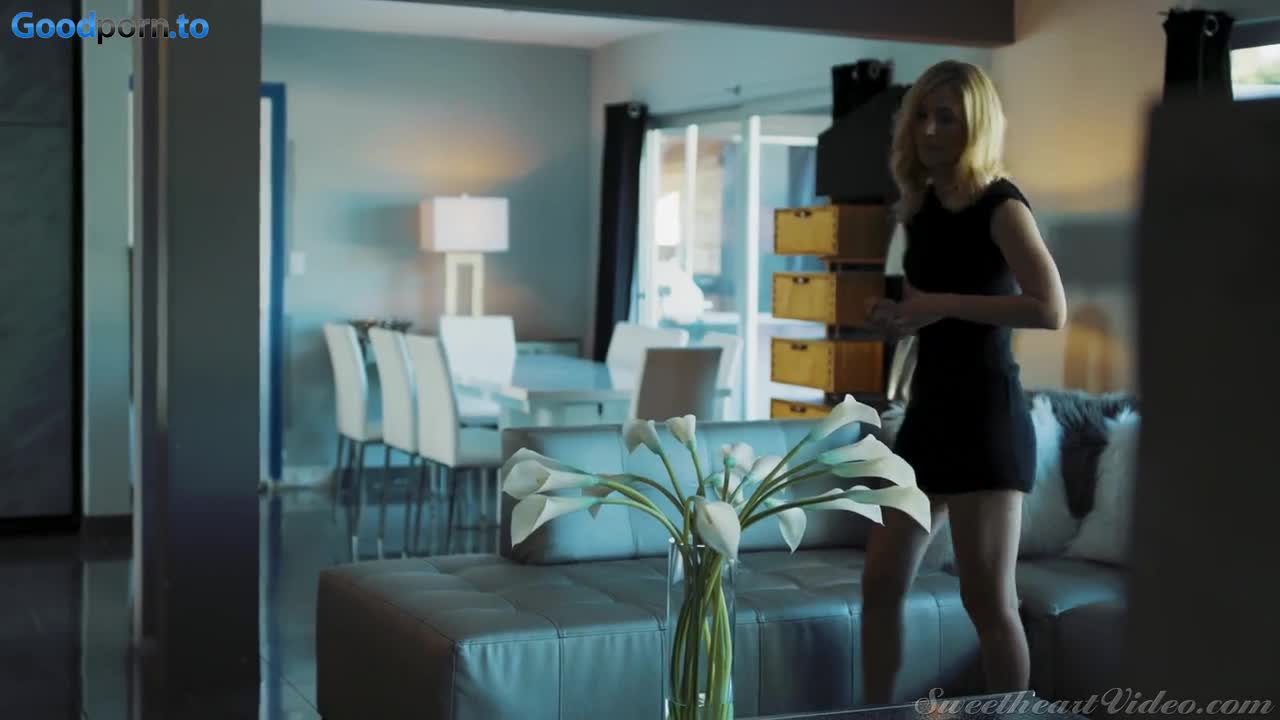 Watch Mona Wales Lesbian Seduction Short Sex Videos - Duration: 32:35 | ePornNEW.
