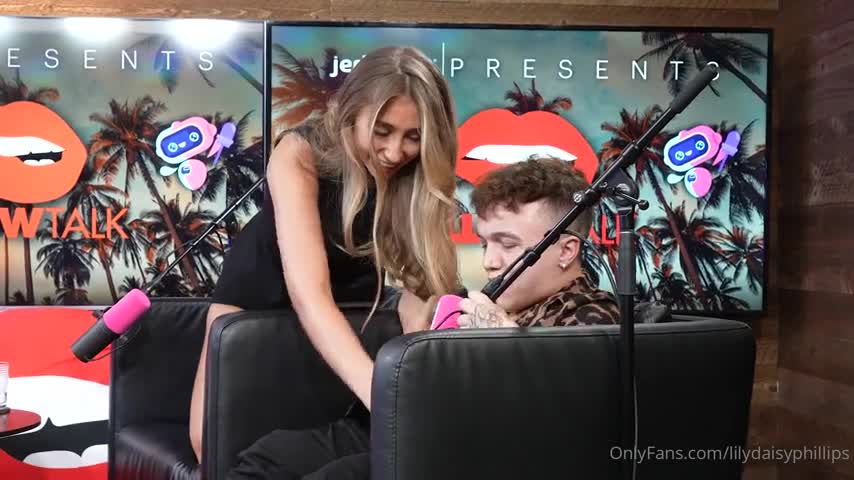 Watch Lily Phillips - Fucking A Little Person Short Sex Videos - Duration: 17:27 | ePornNEW.