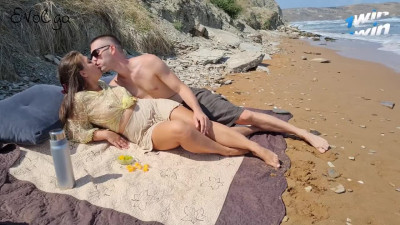 Sex on the nude beach with a red-hot tart and a filthy girl, pure porn