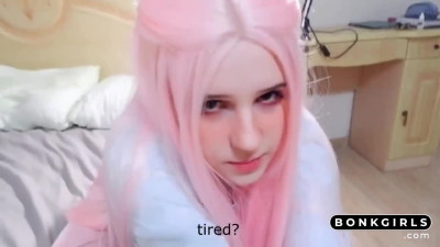 Teen babe gets a real anal massage with finger preparation