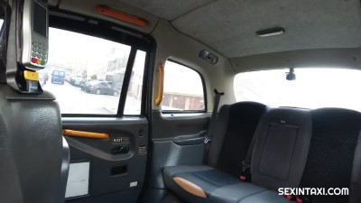Sex In Taxi - Nicole Love