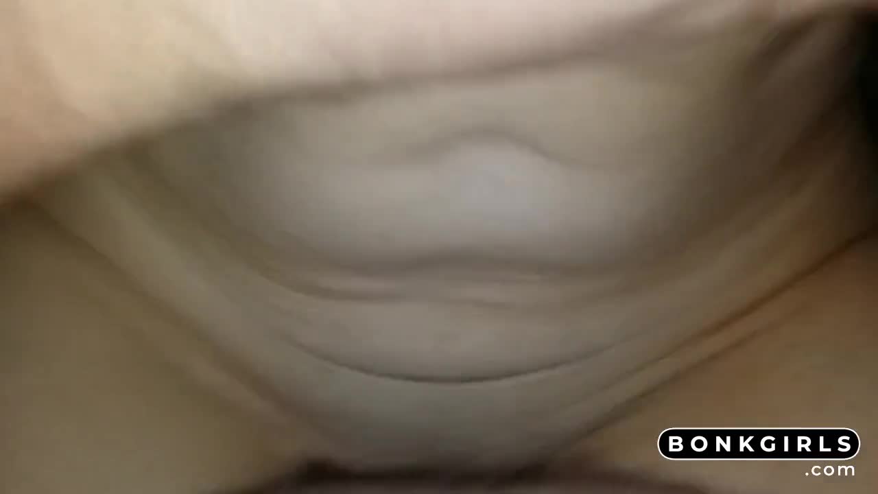 Watch Fucking Amateur Brunette MILF Girl Short Sex Videos - Duration: 01:01 | ePornNEW.