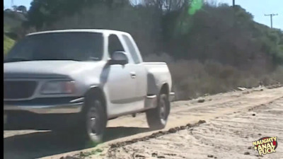 blonde fucks in the back of a pickup outside