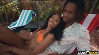 Olivia Jay Squirting Vacation