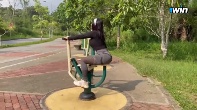 Brazzers yoga, Colombian mummy rocks workout - Jenifer Play, hottest porno HD!