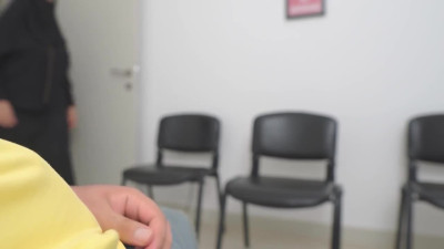 Pervert guy Flashing his dick in Hospital waiting room.