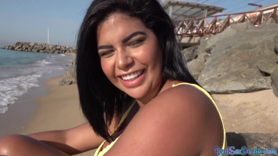 Fake agent tricks Latina MILF in POV and drills her pussy