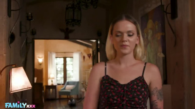 FamilyXXX - My Slutty Blonde Teen Stepsis Swallowed Every Drop (Joey White)